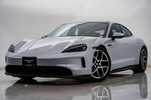 2025 Porsche Taycan 