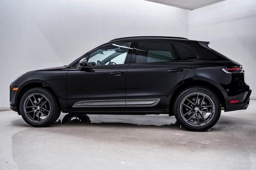 2026 Porsche Macan T