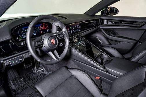 Black 2025 Porsche Panamera 4