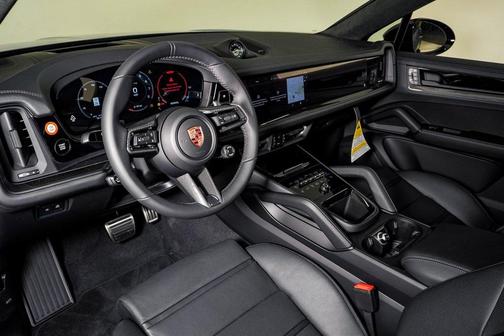 2026 Porsche Cayenne GTS