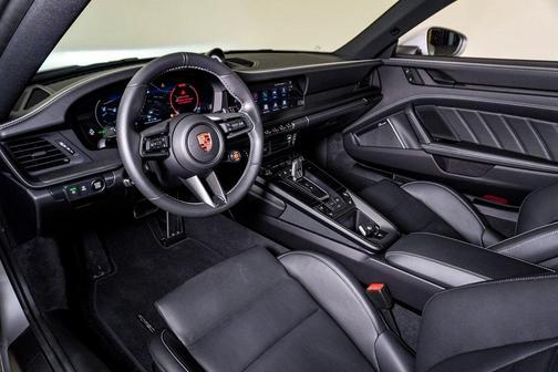 2026 Porsche 911 Carrera 4S