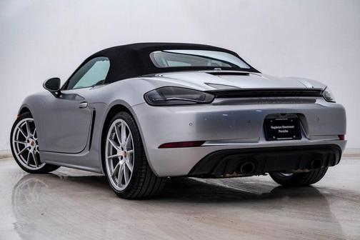 2023 Porsche 718 Boxster GTS