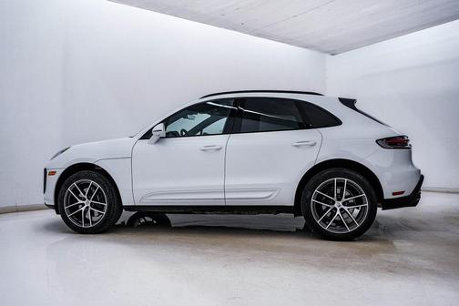2025 Porsche Macan **PORSCHE CERTIFIED**