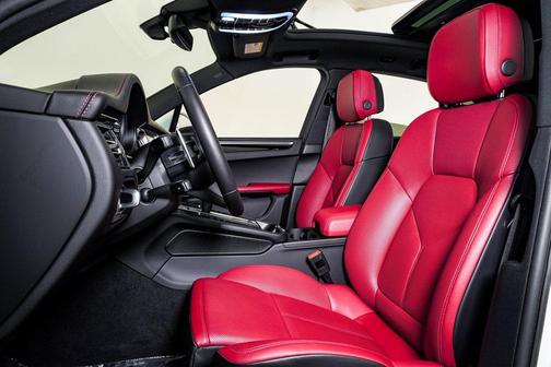 2025 Porsche Macan **PORSCHE CERTIFIED**