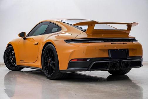 2025 Porsche 911 Carrera GTS