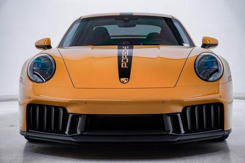 2025 Porsche 911 Carrera GTS