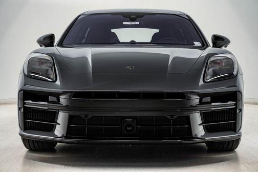 2026 Porsche Panamera Turbo