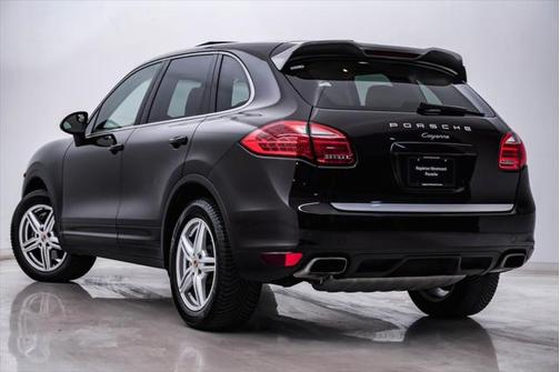 2014 Porsche Cayenne Platinum Edition