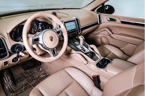 2014 Porsche Cayenne Platinum Edition