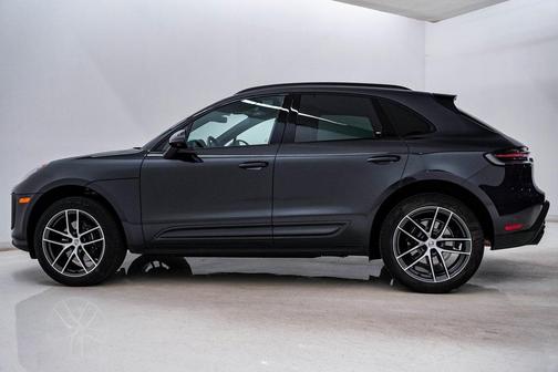2025 Porsche Macan **PORSCEH CERTIFIED**