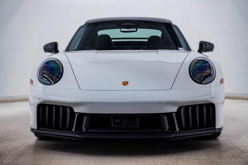 2026 Porsche 911 Carrera GTS