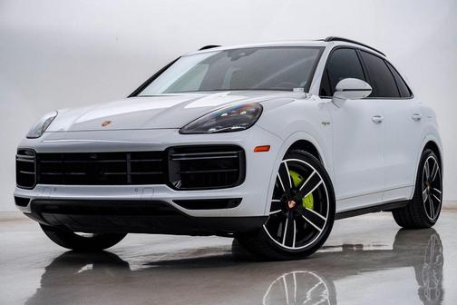 2023 Porsche Cayenne Turbo S