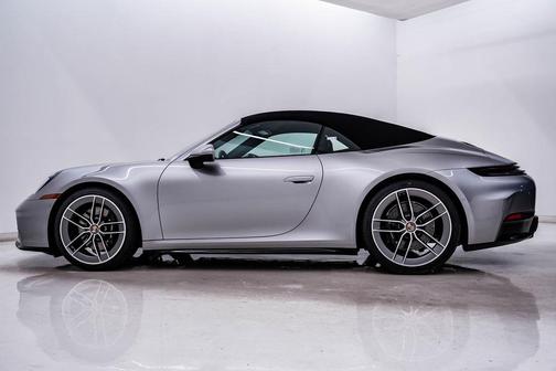 2026 Porsche 911 Carrera