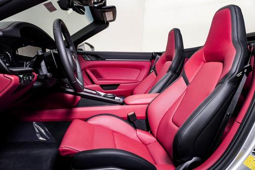 2026 Porsche 911 Carrera