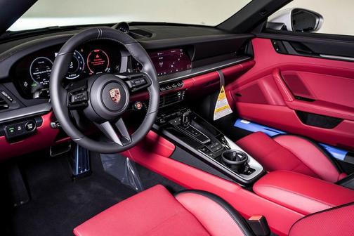 2026 Porsche 911 Carrera