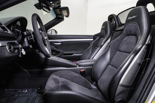 2021 Porsche 718 Spyder Base