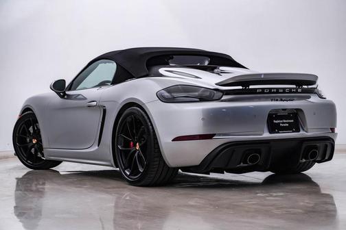 2021 Porsche 718 Spyder Base