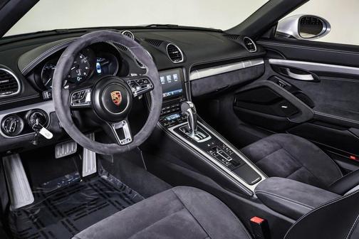 2021 Porsche 718 Spyder Base
