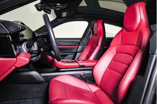 2023 Porsche Taycan 4S