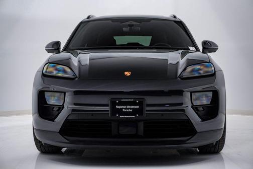 2025 Porsche Macan 4S