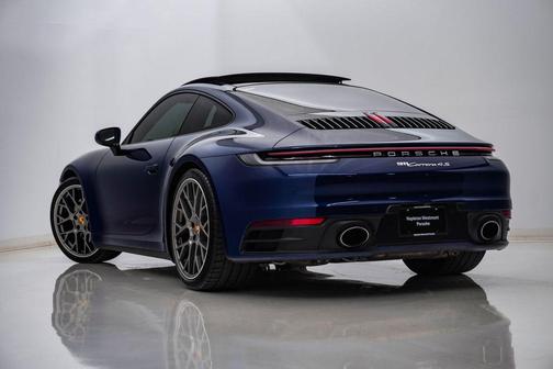 Gentian Blue Metallic 2020 Porsche 911 Carrera 4S