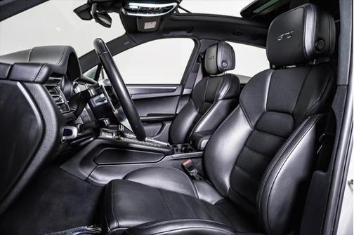 2021 Porsche Macan GTS