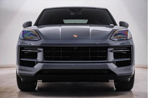2025 Porsche Cayenne **PORSCHE CERTIFIED**