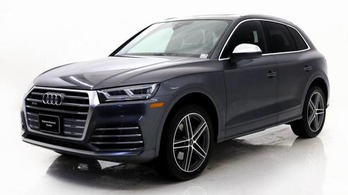 Photo 3 of 24 of 2020 Audi SQ5 3.0T Premium Plus