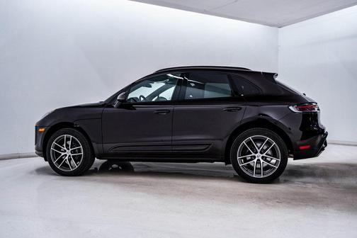 2025 Porsche Macan **PORSCHE CERTIFIED**