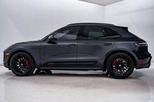 2022 Porsche Macan GTS