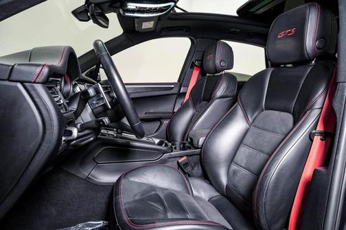 2022 Porsche Macan GTS