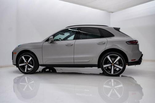 Chalk 2026 Porsche Macan T