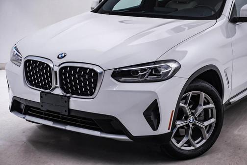 2022 BMW X4 xDrive30i