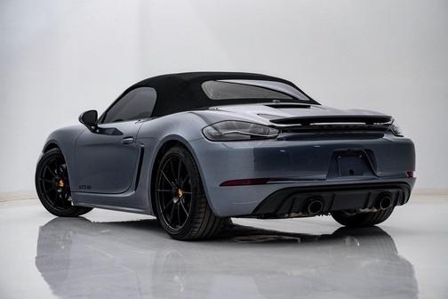2025 Porsche 718 Boxster GTS