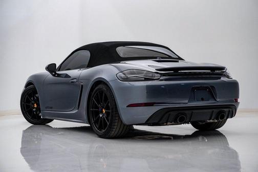 2025 Porsche 718 Boxster GTS