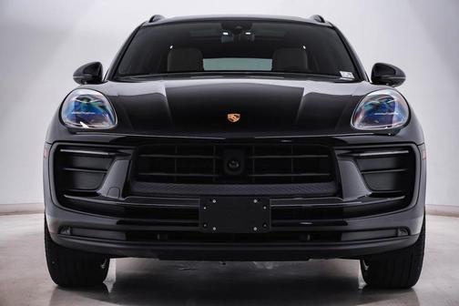 2025 Porsche Macan **PORSCHE CERTIFIED**