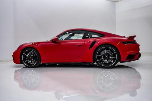 2022 Porsche 911 Turbo S