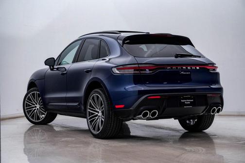 2026 Porsche Macan 