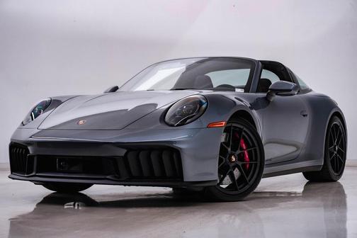 2025 Porsche 911 Targa 4 GTS
