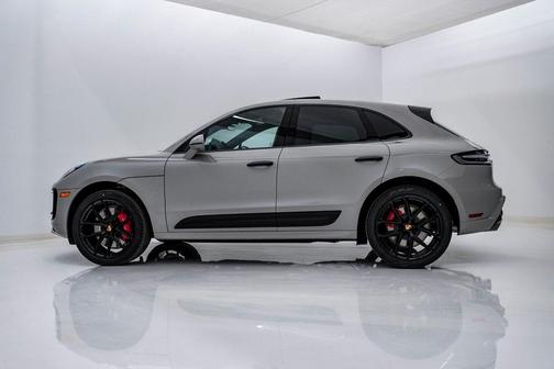 2026 Porsche Macan GTS