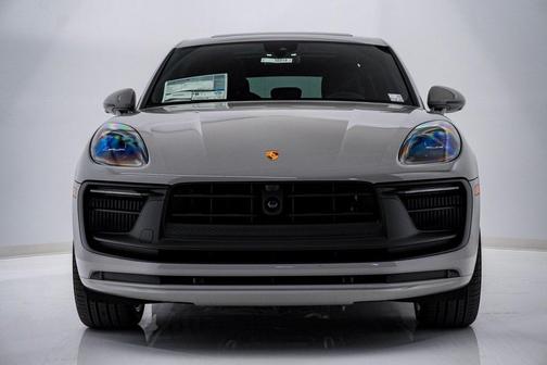 2026 Porsche Macan GTS