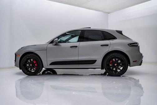 2026 Porsche Macan GTS
