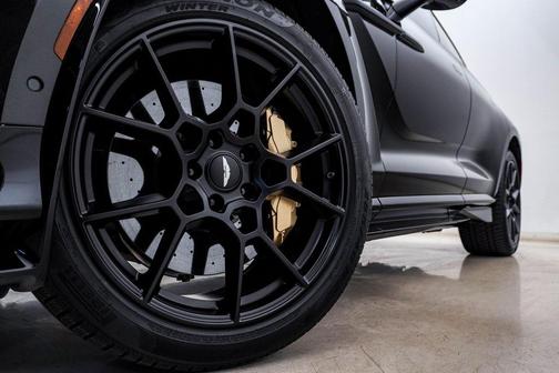 2023 Aston Martin DBX 707