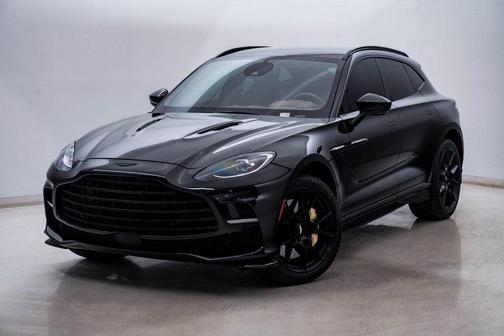 2023 Aston Martin DBX 707