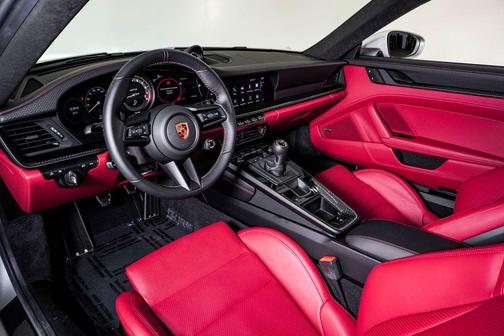 GT Silver Metallic 2024 Porsche 911 GT3