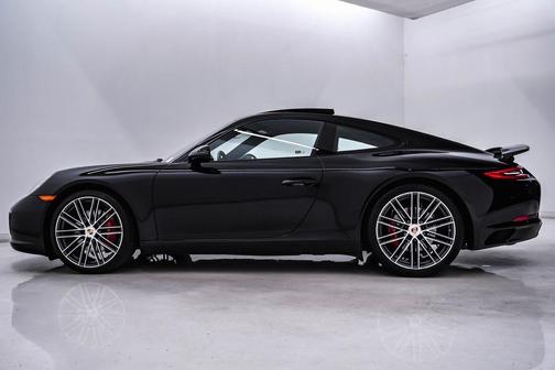 2018 Porsche 911 Carrera S