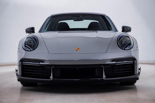 2025 Porsche 911 Turbo S