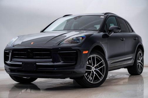 2025 Porsche Macan **PORSCHE CERTIFIED**