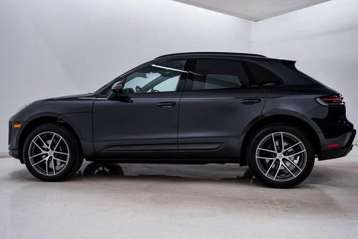 2025 Porsche Macan **PORSCHE CERTIFIED**