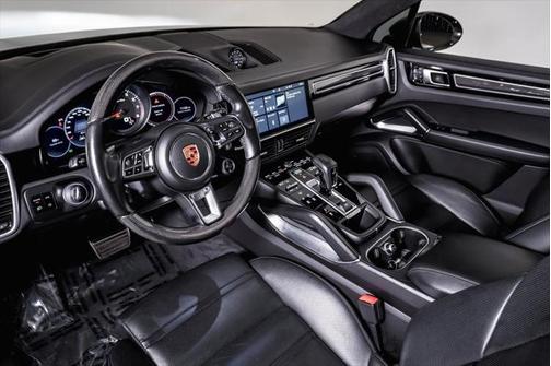 2020 Porsche Cayenne Turbo